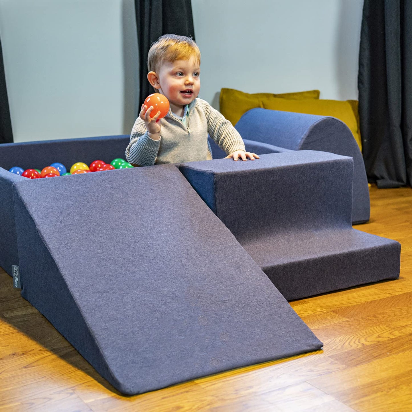 Parque Infantil de Espuma KiddyMoon con Piscina de Bolas (300 bolas) – Colores Variados