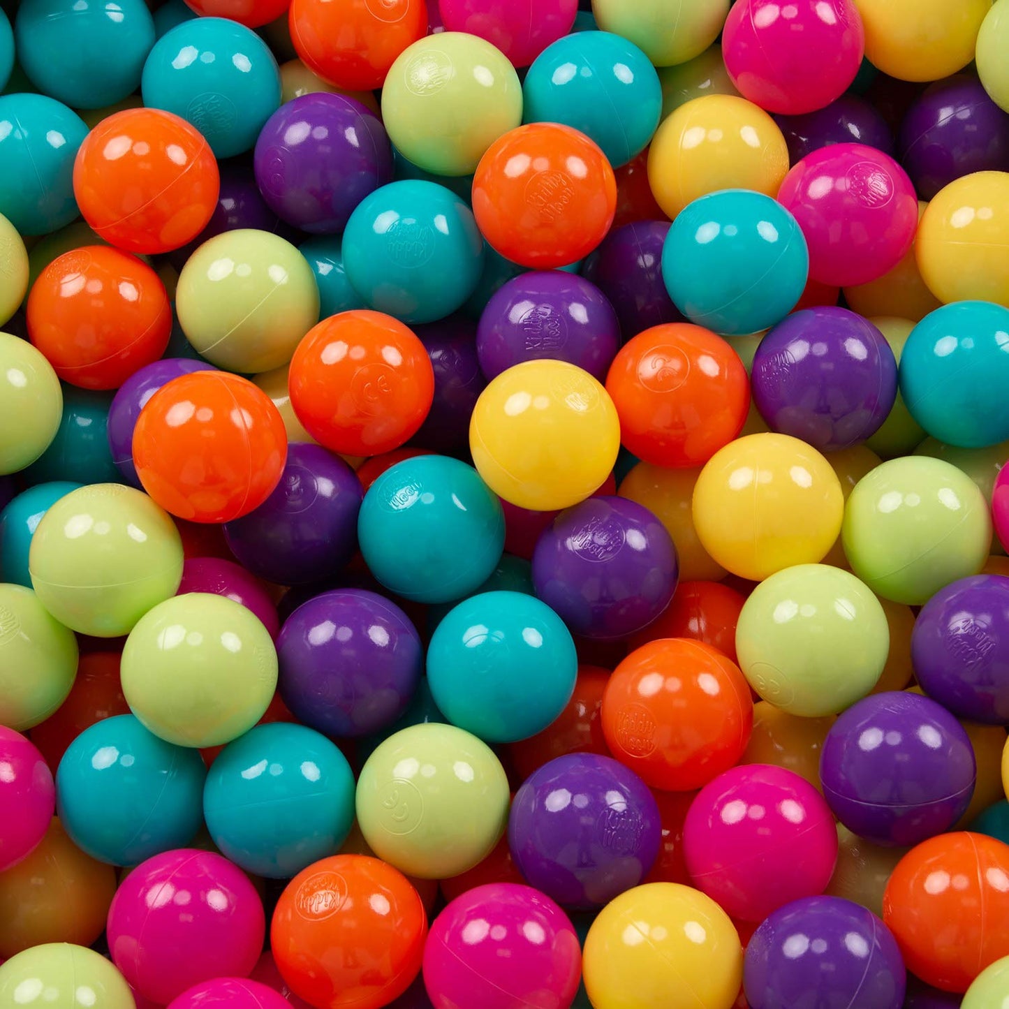 Parque Infantil de Espuma KiddyMoon con Piscina de Bolas (300 bolas) – Colores Variados